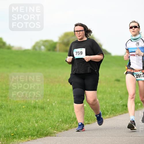 10.05.2026 - 8. Wedeler Halbmarathon Dr. Thomas Lammeyer http://msf.ph/oto/9697662 10.05.2026 11:30:05 Laufen 759, 2017 meine-sportfotos.de