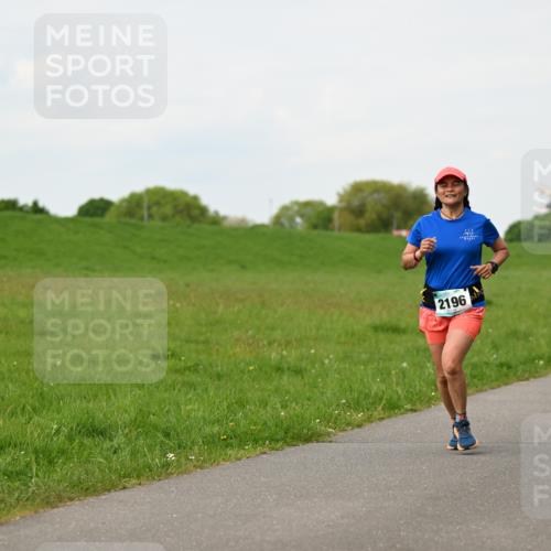 10.05.2026 - 8. Wedeler Halbmarathon Dr. Thomas Lammeyer http://msf.ph/oto/9697884 10.05.2026 11:30:53 Laufen 2196, 1051 meine-sportfotos.de