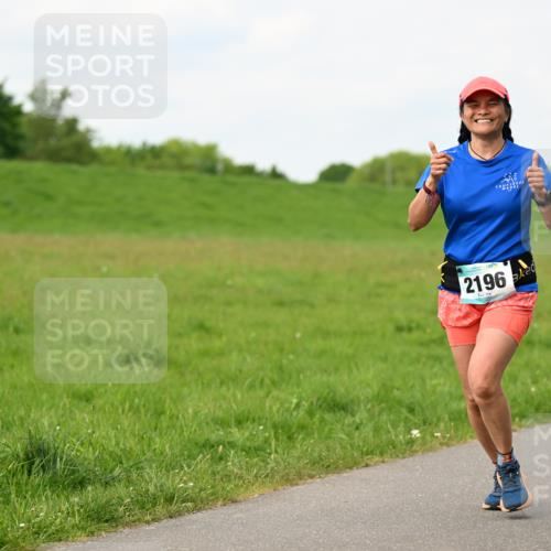 10.05.2026 - 8. Wedeler Halbmarathon Dr. Thomas Lammeyer http://msf.ph/oto/9697894 10.05.2026 11:30:54 Laufen 2196 meine-sportfotos.de