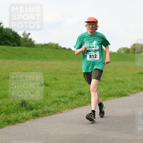 10.05.2026 - 8. Wedeler Halbmarathon Dr. Thomas Lammeyer http://msf.ph/oto/9697998 10.05.2026 11:31:21 Laufen 2019, 812 meine-sportfotos.de