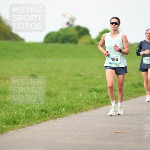10.05.2026 - 8. Wedeler Halbmarathon Dr. Thomas Lammeyer http://msf.ph/oto/9698084 10.05.2026 11:31:40 Laufen 153, 128 meine-sportfotos.de
