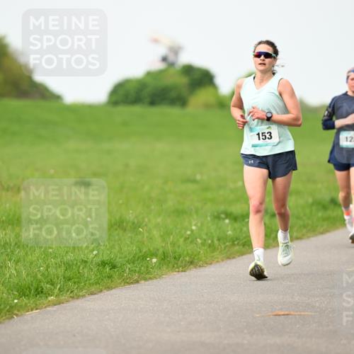10.05.2026 - 8. Wedeler Halbmarathon Dr. Thomas Lammeyer http://msf.ph/oto/9698085 10.05.2026 11:31:40 Laufen 153, 128 meine-sportfotos.de
