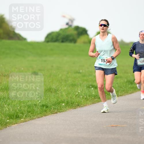 10.05.2026 - 8. Wedeler Halbmarathon Dr. Thomas Lammeyer http://msf.ph/oto/9698086 10.05.2026 11:31:41 Laufen 153, 128 meine-sportfotos.de