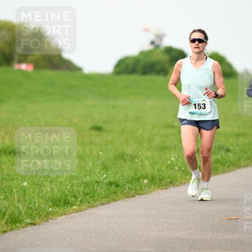 10.05.2026 - 8. Wedeler Halbmarathon Dr. Thomas Lammeyer http://msf.ph/oto/9698088 10.05.2026 11:31:41 Laufen 153, 128 meine-sportfotos.de