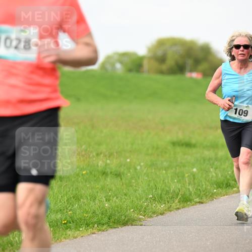10.05.2026 - 8. Wedeler Halbmarathon Dr. Thomas Lammeyer http://msf.ph/oto/9698161 10.05.2026 11:31:54 Laufen 1028, 109 meine-sportfotos.de