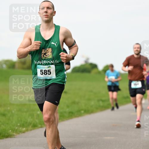 10.05.2026 - 8. Wedeler Halbmarathon Dr. Thomas Lammeyer http://msf.ph/oto/9698267 10.05.2026 11:32:21 Laufen 585 meine-sportfotos.de