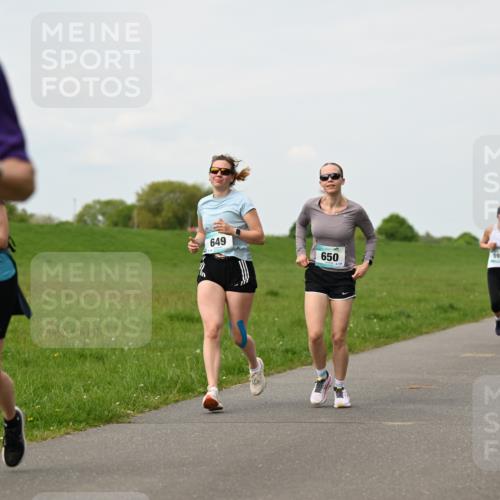 10.05.2026 - 8. Wedeler Halbmarathon Dr. Thomas Lammeyer http://msf.ph/oto/9698305 10.05.2026 11:32:27 Laufen 217, 649, 650, 593, 592 meine-sportfotos.de
