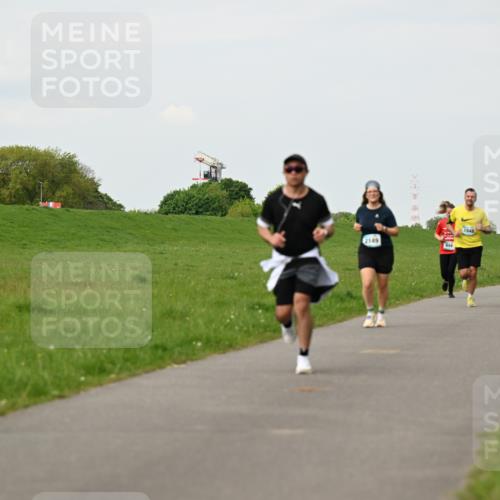 10.05.2026 - 8. Wedeler Halbmarathon Dr. Thomas Lammeyer http://msf.ph/oto/9698378 10.05.2026 11:32:42 Laufen  meine-sportfotos.de
