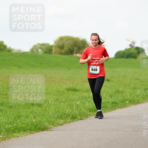 10.05.2026 - 8. Wedeler Halbmarathon Dr. Thomas Lammeyer http://msf.ph/oto/9698420 10.05.2026 11:32:52 Laufen 849 meine-sportfotos.de
