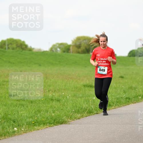 10.05.2026 - 8. Wedeler Halbmarathon Dr. Thomas Lammeyer http://msf.ph/oto/9698422 10.05.2026 11:32:52 Laufen 849 meine-sportfotos.de