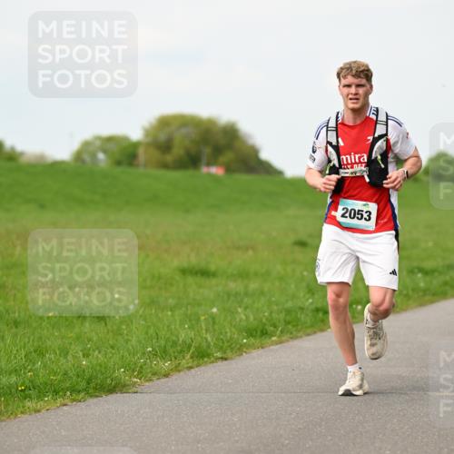10.05.2026 - 8. Wedeler Halbmarathon Dr. Thomas Lammeyer http://msf.ph/oto/9698431 10.05.2026 11:32:59 Laufen 2053 meine-sportfotos.de