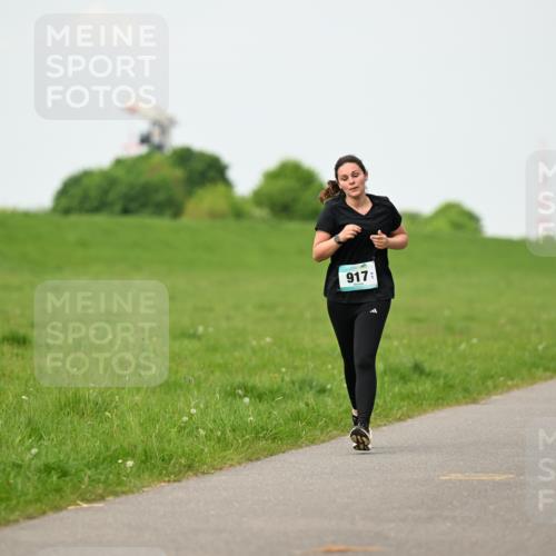 10.05.2026 - 8. Wedeler Halbmarathon Dr. Thomas Lammeyer http://msf.ph/oto/9698494 10.05.2026 11:33:17 Laufen 917 meine-sportfotos.de