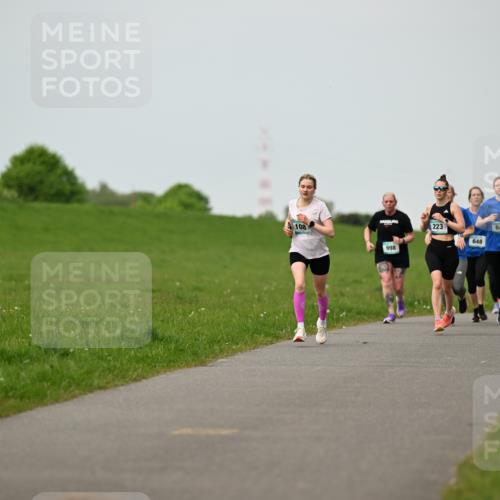 10.05.2026 - 8. Wedeler Halbmarathon Dr. Thomas Lammeyer http://msf.ph/oto/9698507 10.05.2026 11:33:22 Laufen 108, 223, 647, 453, 648, 998 meine-sportfotos.de