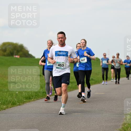 10.05.2026 - 8. Wedeler Halbmarathon Dr. Thomas Lammeyer http://msf.ph/oto/9698561 10.05.2026 11:33:34 Laufen 647, 453 meine-sportfotos.de