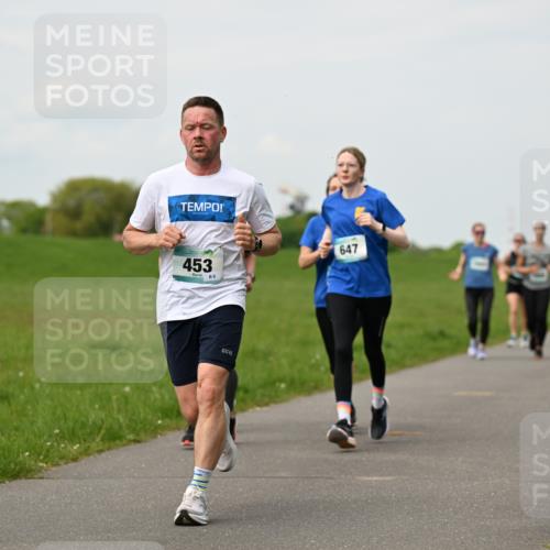 10.05.2026 - 8. Wedeler Halbmarathon Dr. Thomas Lammeyer http://msf.ph/oto/9698562 10.05.2026 11:33:35 Laufen 453, 647 meine-sportfotos.de