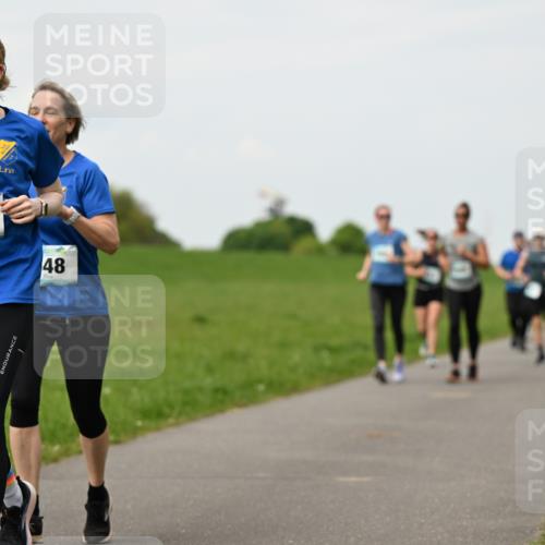 10.05.2026 - 8. Wedeler Halbmarathon Dr. Thomas Lammeyer http://msf.ph/oto/9698581 10.05.2026 11:33:37 Laufen 647 meine-sportfotos.de