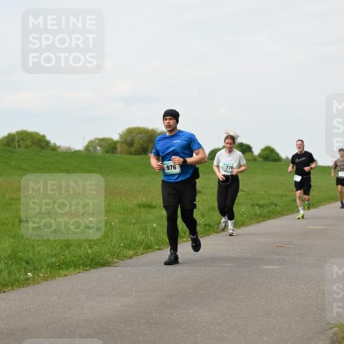 10.05.2026 - 8. Wedeler Halbmarathon Dr. Thomas Lammeyer http://msf.ph/oto/9698638 10.05.2026 11:33:46 Laufen 976, 778 meine-sportfotos.de