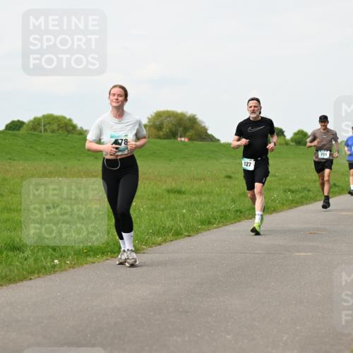 10.05.2026 - 8. Wedeler Halbmarathon Dr. Thomas Lammeyer http://msf.ph/oto/9698656 10.05.2026 11:33:49 Laufen 578, 127, 751, 2214 meine-sportfotos.de