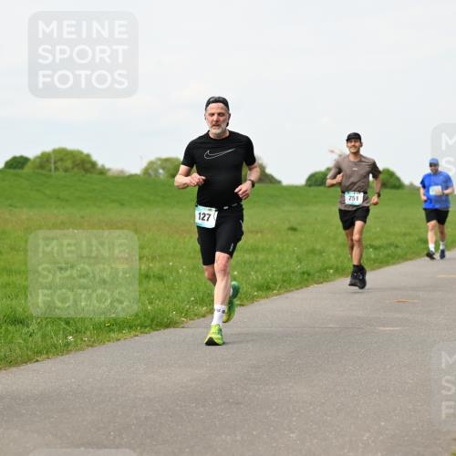 10.05.2026 - 8. Wedeler Halbmarathon Dr. Thomas Lammeyer http://msf.ph/oto/9698667 10.05.2026 11:33:51 Laufen 778, 127, 751 meine-sportfotos.de