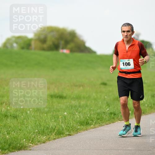 10.05.2026 - 8. Wedeler Halbmarathon Dr. Thomas Lammeyer http://msf.ph/oto/9698833 10.05.2026 11:34:40 Laufen 106 meine-sportfotos.de