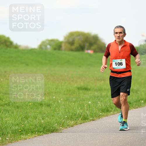 10.05.2026 - 8. Wedeler Halbmarathon Dr. Thomas Lammeyer http://msf.ph/oto/9698838 10.05.2026 11:34:40 Laufen 106 meine-sportfotos.de