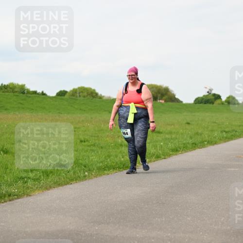 10.05.2026 - 8. Wedeler Halbmarathon Dr. Thomas Lammeyer http://msf.ph/oto/9698938 10.05.2026 11:35:18 Laufen 984 meine-sportfotos.de