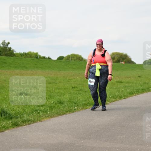 10.05.2026 - 8. Wedeler Halbmarathon Dr. Thomas Lammeyer http://msf.ph/oto/9698941 10.05.2026 11:35:18 Laufen 984 meine-sportfotos.de