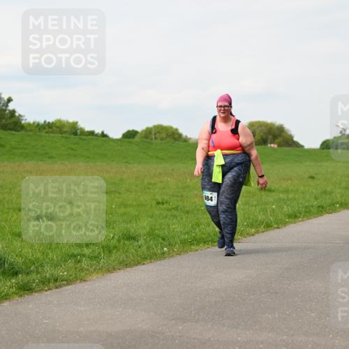 10.05.2026 - 8. Wedeler Halbmarathon Dr. Thomas Lammeyer http://msf.ph/oto/9698942 10.05.2026 11:35:18 Laufen 984 meine-sportfotos.de
