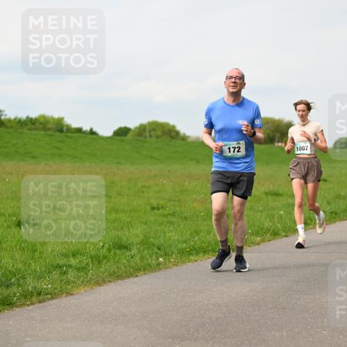 10.05.2026 - 8. Wedeler Halbmarathon Dr. Thomas Lammeyer http://msf.ph/oto/9699047 10.05.2026 11:35:50 Laufen 172, 1007, 2180 meine-sportfotos.de