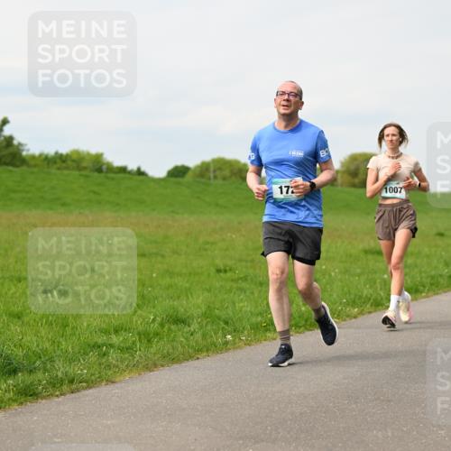 10.05.2026 - 8. Wedeler Halbmarathon Dr. Thomas Lammeyer http://msf.ph/oto/9699049 10.05.2026 11:35:50 Laufen 172, 1007 meine-sportfotos.de