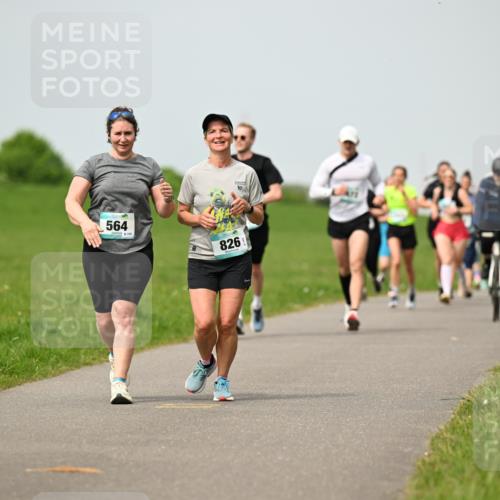 10.05.2026 - 8. Wedeler Halbmarathon Dr. Thomas Lammeyer http://msf.ph/oto/9699239 10.05.2026 11:36:29 Laufen 564, 826 meine-sportfotos.de