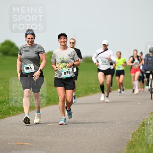 10.05.2026 - 8. Wedeler Halbmarathon Dr. Thomas Lammeyer http://msf.ph/oto/9699242 10.05.2026 11:36:30 Laufen 564, 150, 826 meine-sportfotos.de