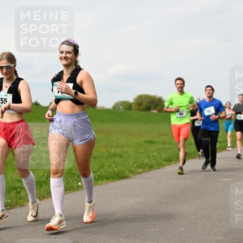 10.05.2026 - 8. Wedeler Halbmarathon Dr. Thomas Lammeyer http://msf.ph/oto/9699295 10.05.2026 11:36:42 Laufen 755 meine-sportfotos.de