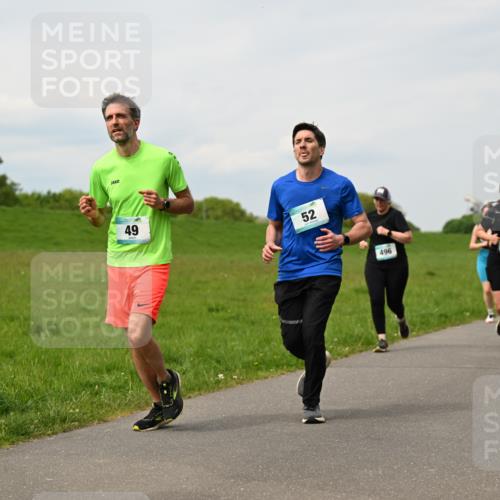 10.05.2026 - 8. Wedeler Halbmarathon Dr. Thomas Lammeyer http://msf.ph/oto/9699307 10.05.2026 11:36:44 Laufen 496, 436 meine-sportfotos.de