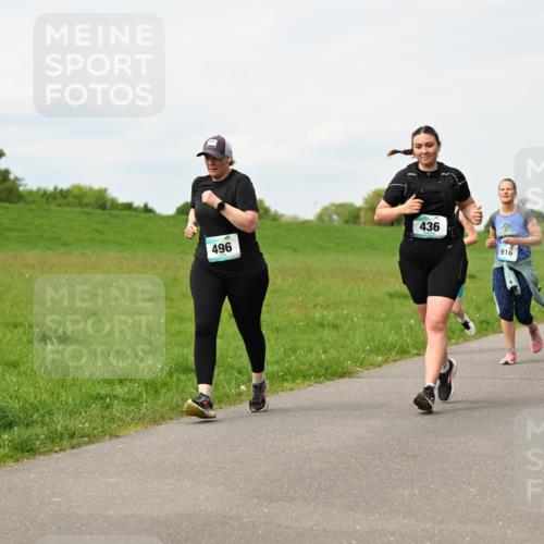 10.05.2026 - 8. Wedeler Halbmarathon Dr. Thomas Lammeyer http://msf.ph/oto/9699318 10.05.2026 11:36:46 Laufen 496, 436, 916 meine-sportfotos.de