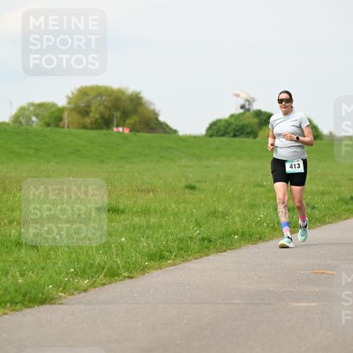 10.05.2026 - 8. Wedeler Halbmarathon Dr. Thomas Lammeyer http://msf.ph/oto/9699346 10.05.2026 11:36:51 Laufen 413 meine-sportfotos.de
