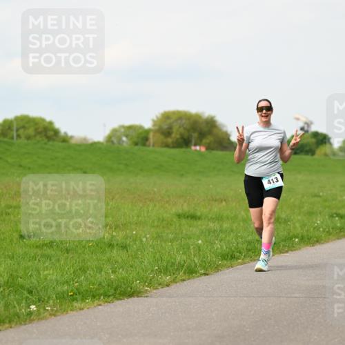 10.05.2026 - 8. Wedeler Halbmarathon Dr. Thomas Lammeyer http://msf.ph/oto/9699361 10.05.2026 11:36:53 Laufen 413 meine-sportfotos.de