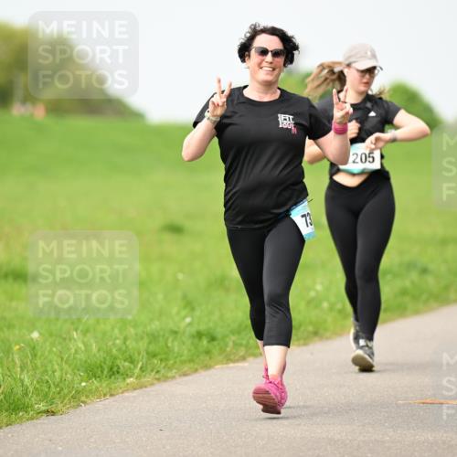10.05.2026 - 8. Wedeler Halbmarathon Dr. Thomas Lammeyer http://msf.ph/oto/9699461 10.05.2026 11:37:20 Laufen 205 meine-sportfotos.de