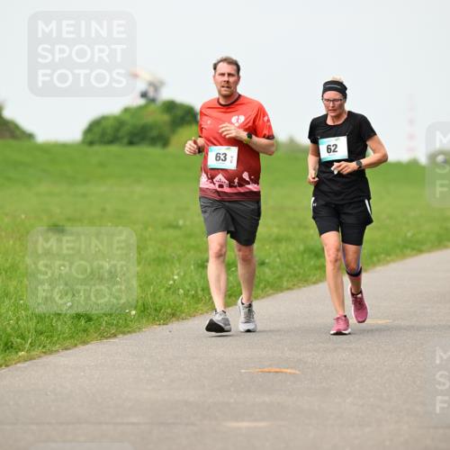 10.05.2026 - 8. Wedeler Halbmarathon Dr. Thomas Lammeyer http://msf.ph/oto/9699489 10.05.2026 11:37:24 Laufen  meine-sportfotos.de
