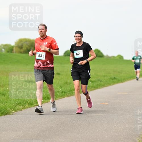 10.05.2026 - 8. Wedeler Halbmarathon Dr. Thomas Lammeyer http://msf.ph/oto/9699525 10.05.2026 11:37:27 Laufen  meine-sportfotos.de