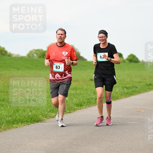 10.05.2026 - 8. Wedeler Halbmarathon Dr. Thomas Lammeyer http://msf.ph/oto/9699531 10.05.2026 11:37:28 Laufen  meine-sportfotos.de