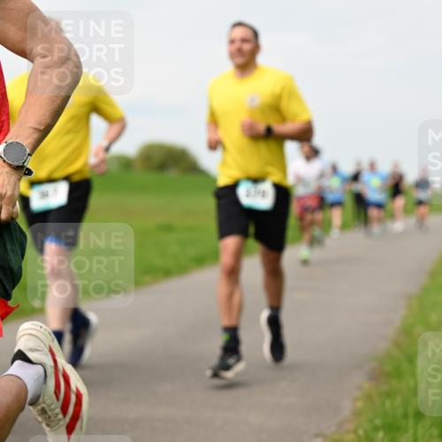 10.05.2026 - 8. Wedeler Halbmarathon Dr. Thomas Lammeyer http://msf.ph/oto/9699697 10.05.2026 11:37:54 Laufen  meine-sportfotos.de
