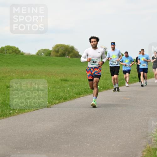 10.05.2026 - 8. Wedeler Halbmarathon Dr. Thomas Lammeyer http://msf.ph/oto/9699708 10.05.2026 11:37:56 Laufen 443, 2108 meine-sportfotos.de