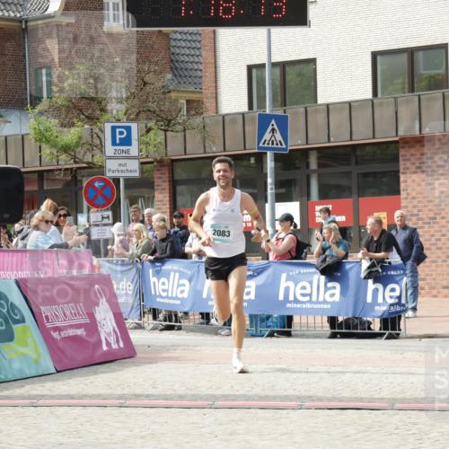 10.05.2026 - 8. Wedeler Halbmarathon Yannick Fuchs http://msf.ph/oto/9699775 10.05.2026 11:18:13 Ziel 802, 2083 meine-sportfotos.de