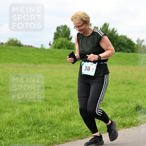 10.05.2026 - 8. Wedeler Halbmarathon Dr. Thomas Lammeyer http://msf.ph/oto/9699853 10.05.2026 11:38:11 Laufen  meine-sportfotos.de