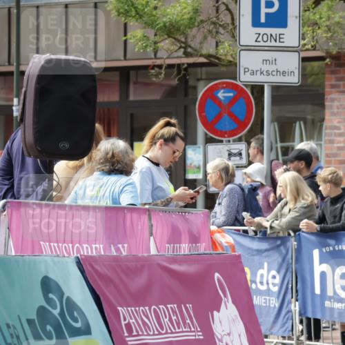 10.05.2026 - 8. Wedeler Halbmarathon Yannick Fuchs http://msf.ph/oto/9699934 10.05.2026 11:19:23 Ziel  meine-sportfotos.de