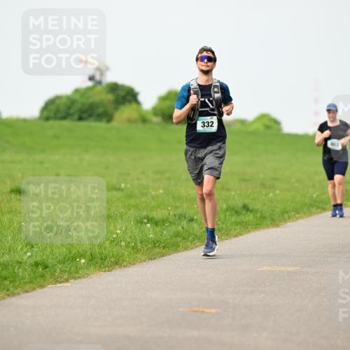 10.05.2026 - 8. Wedeler Halbmarathon Dr. Thomas Lammeyer http://msf.ph/oto/9699949 10.05.2026 11:38:42 Laufen 332 meine-sportfotos.de