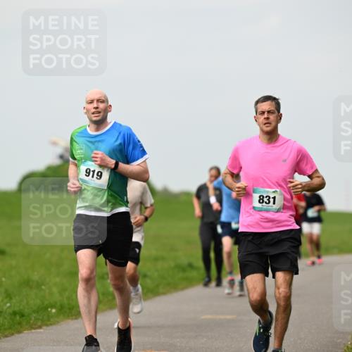 10.05.2026 - 8. Wedeler Halbmarathon Dr. Thomas Lammeyer http://msf.ph/oto/9700048 10.05.2026 11:38:55 Laufen 919, 831 meine-sportfotos.de