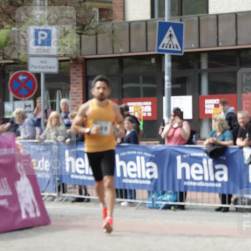 10.05.2026 - 8. Wedeler Halbmarathon Yannick Fuchs http://msf.ph/oto/9700075 10.05.2026 11:19:52 Ziel 442, 619 meine-sportfotos.de