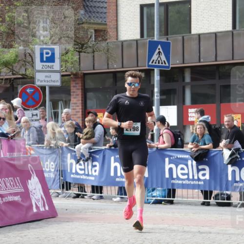 10.05.2026 - 8. Wedeler Halbmarathon Yannick Fuchs http://msf.ph/oto/9700196 10.05.2026 11:20:40 Ziel 791, 2198 meine-sportfotos.de